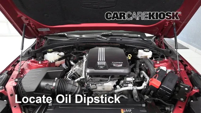 2020 Cadillac CT4 Sport 2.0L 4 Cyl. Turbo Huile Vérifier le niveau de l'huile